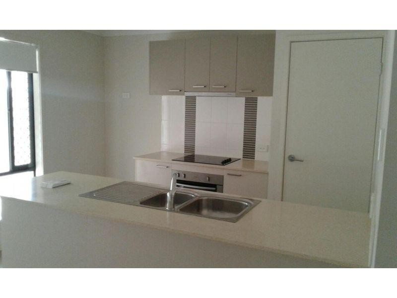 1/7 St Andrews Drive, Leichhardt QLD 4305