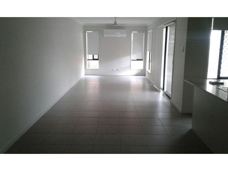 1/7 St Andrews Drive, Leichhardt QLD 4305