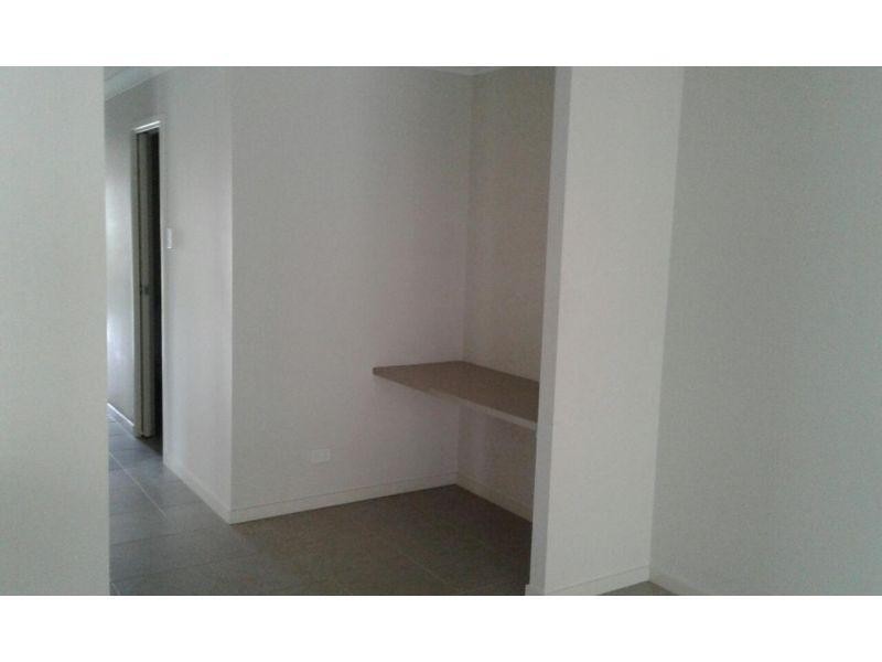 1/7 St Andrews Drive, Leichhardt QLD 4305