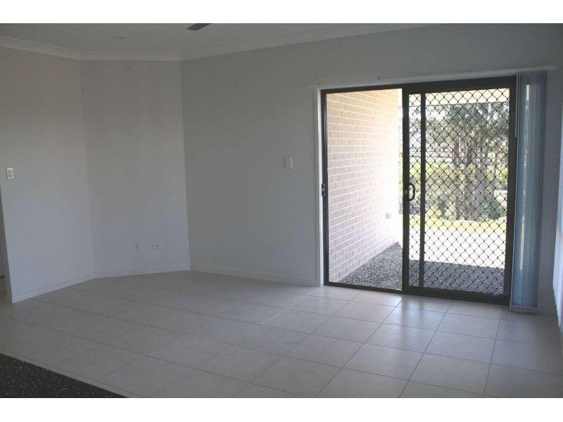 13 Dee Street, Deebing Heights QLD 4306