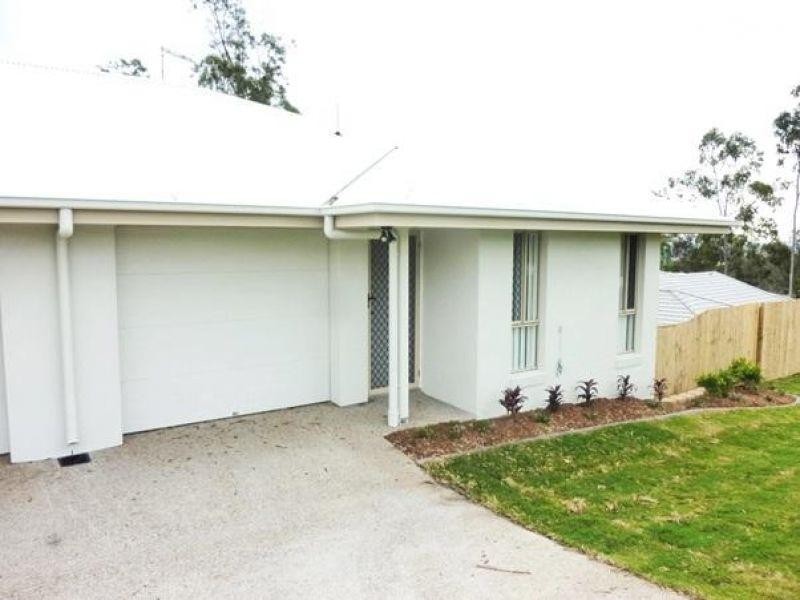 2/18 George Rant Court, Goodna QLD 4300