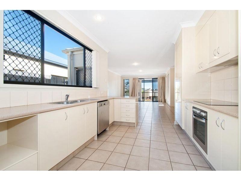 21 The Reach Court, Springfield Lakes QLD 4300