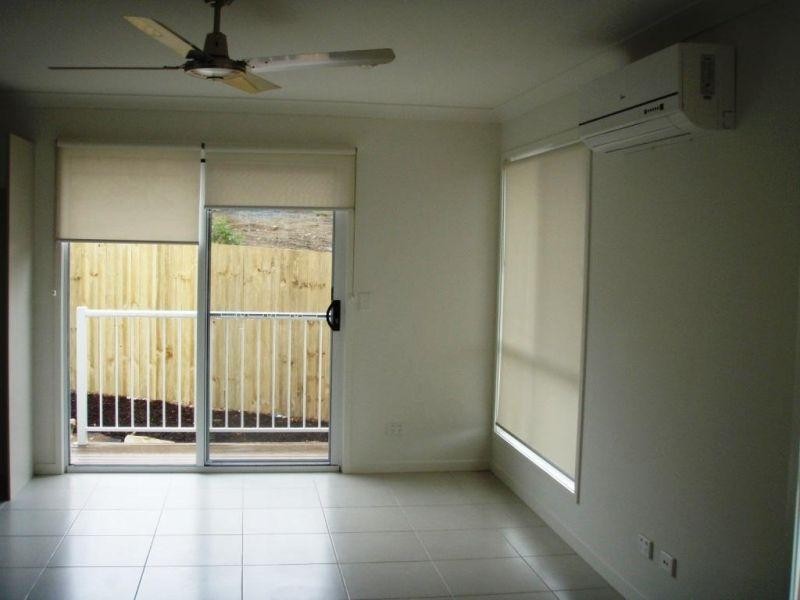 8 Darcy Lane, Springfield Lakes QLD 4300