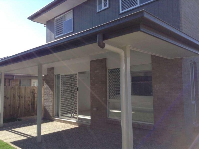 8 Mapleton Drive, North Lakes QLD 4509