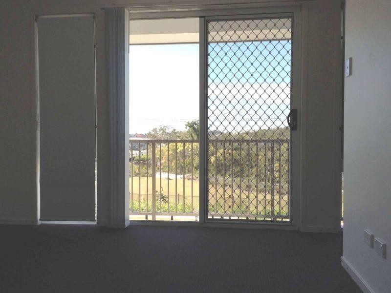 8 Mapleton Drive, North Lakes QLD 4509