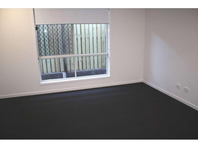 24 Krause Street, Bellbird Park QLD 4300