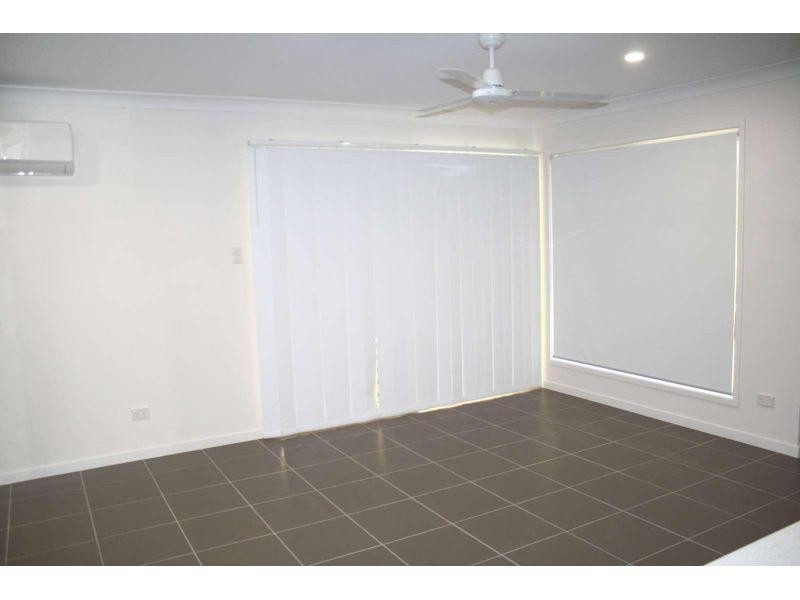110 Meadows Circuit, Bellbird Park QLD 4300