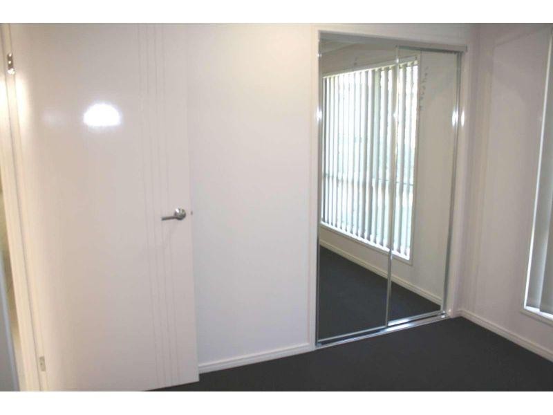 34 Bottlebrush Drive, Deebing Heights QLD 4306