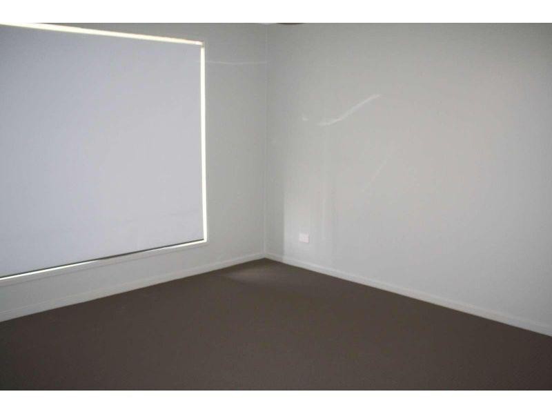 4 Korac St, Bellbird Park QLD 4300