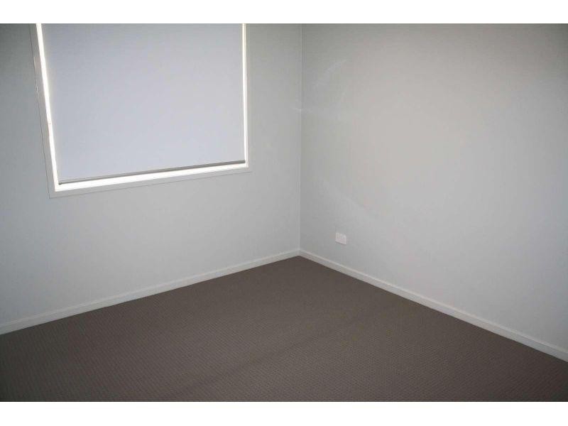 4 Korac St, Bellbird Park QLD 4300