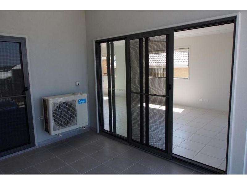 77 Springfield Central Boulevard, Springfield Lakes QLD 4300