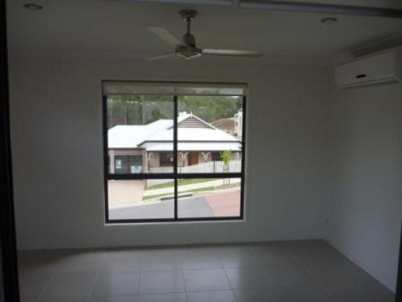 14 McCabe Street, Springfield Lakes QLD 4300