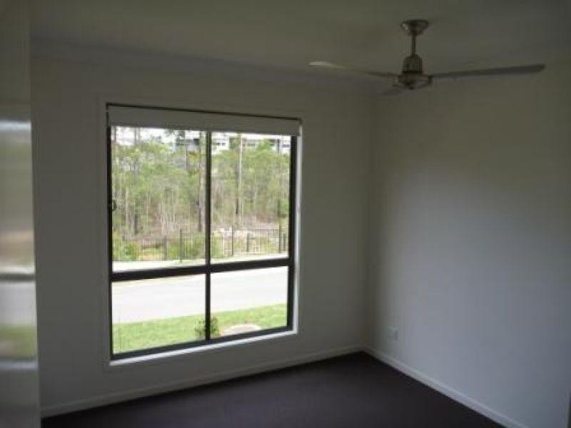 14 McCabe Street, Springfield Lakes QLD 4300