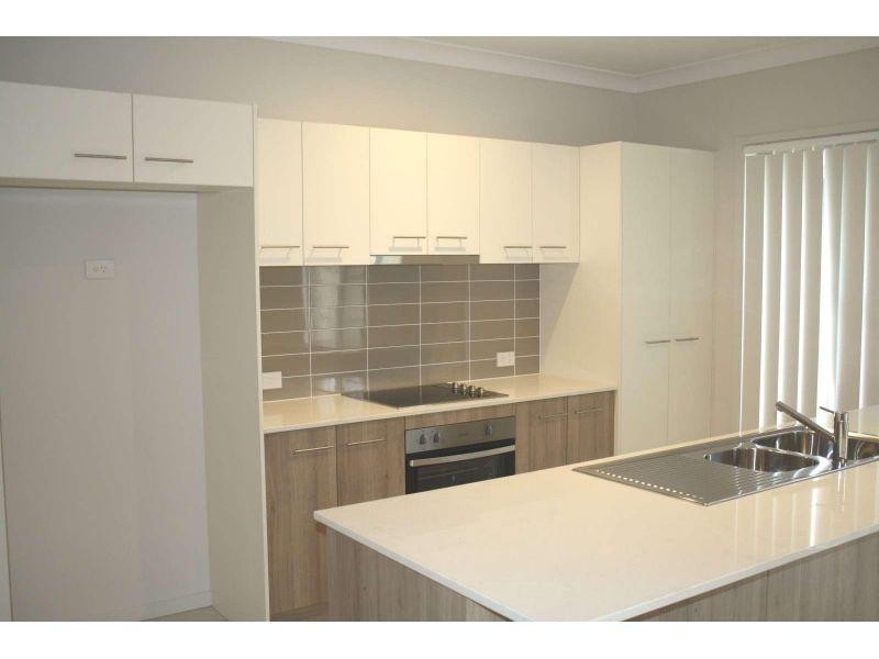 6 Radmila Court, Bellbird Park QLD 4300
