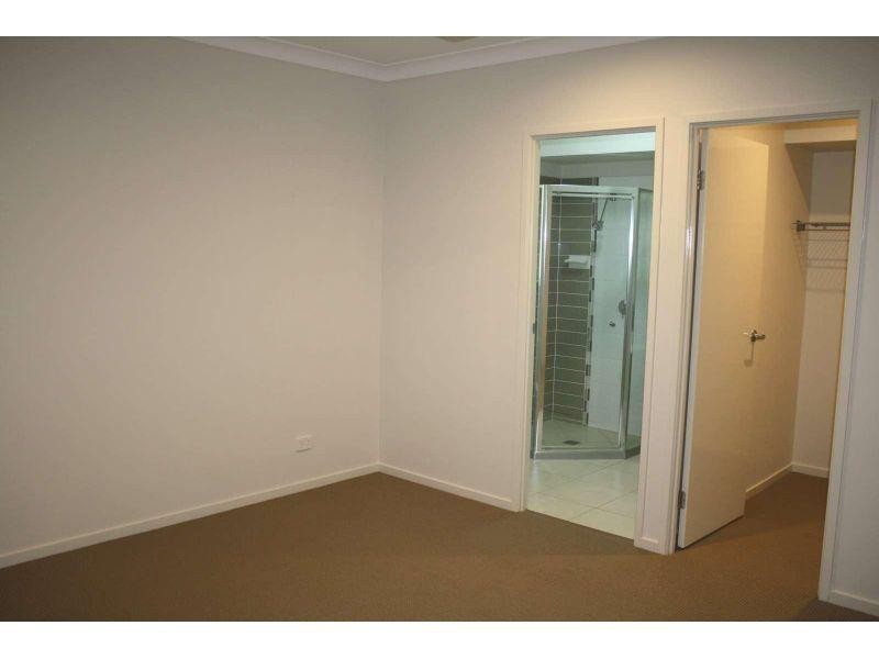 6 Radmila Court, Bellbird Park QLD 4300