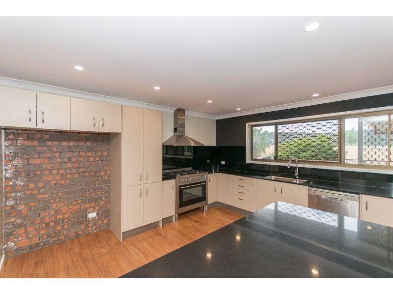 8 Yampi Court, Shailer Park QLD 4128