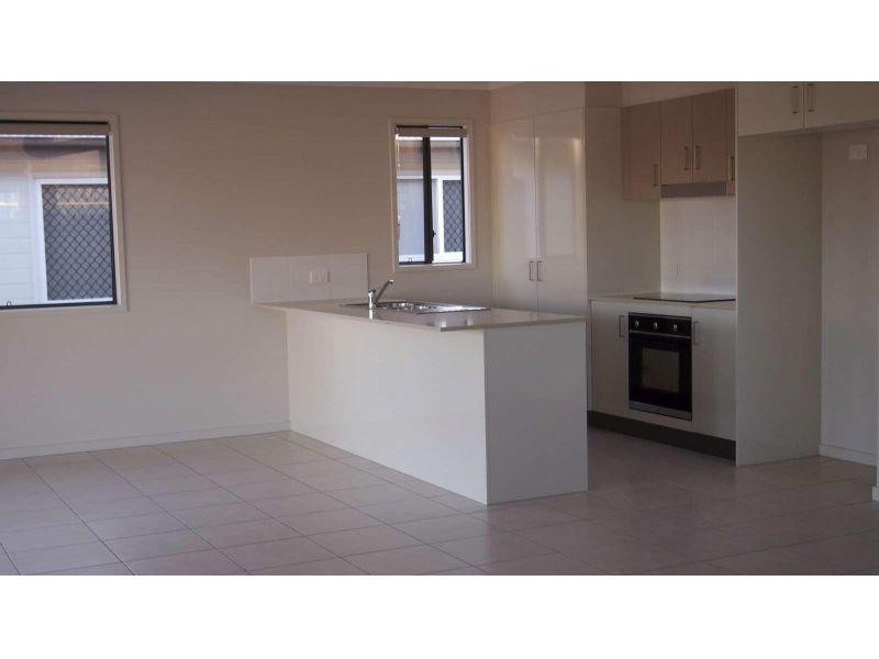 76 Landing Circuit, Springfield Lakes QLD 4300