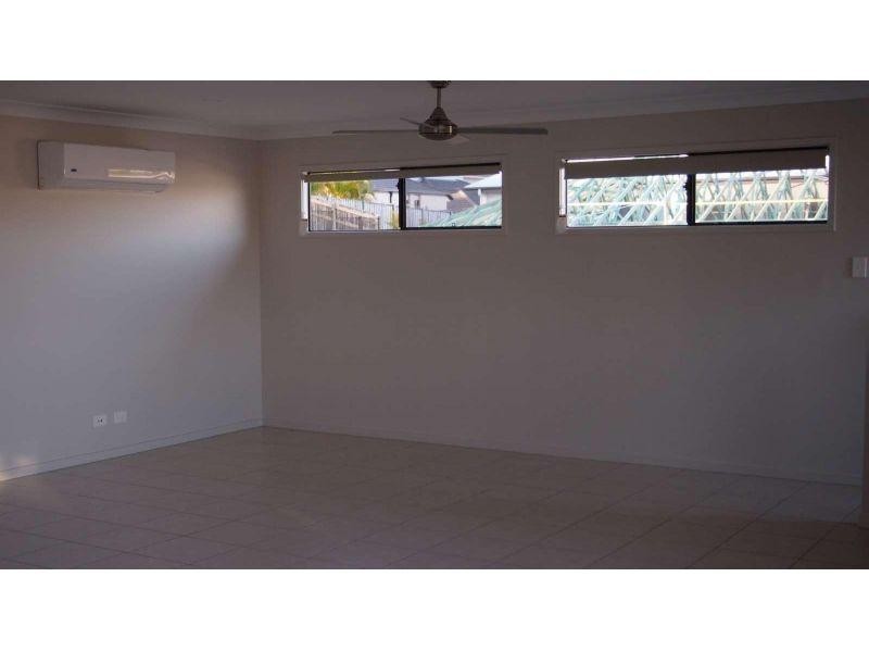 76 Landing Circuit, Springfield Lakes QLD 4300