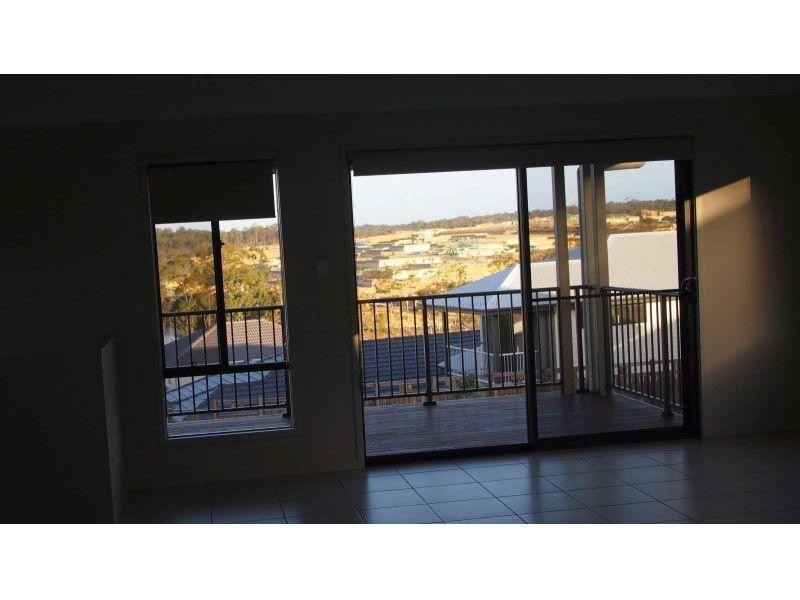 76 Landing Circuit, Springfield Lakes QLD 4300