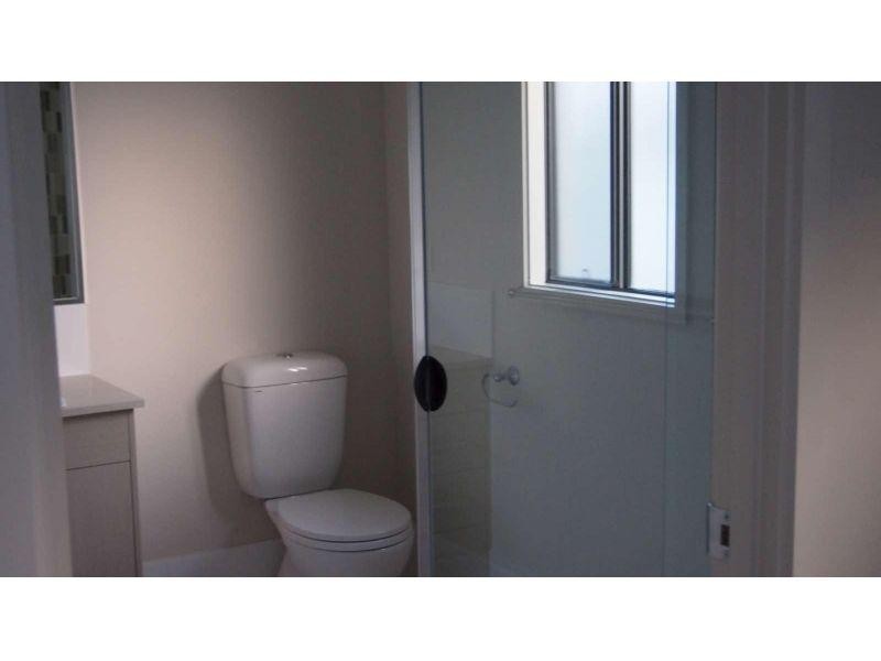 76 Landing Circuit, Springfield Lakes QLD 4300