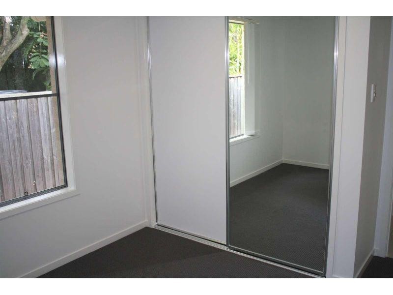 1/388 Old Logan Road, Camira QLD 4300