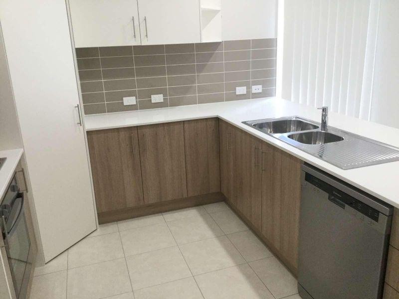 12 Carron Court, Brassall QLD 4305