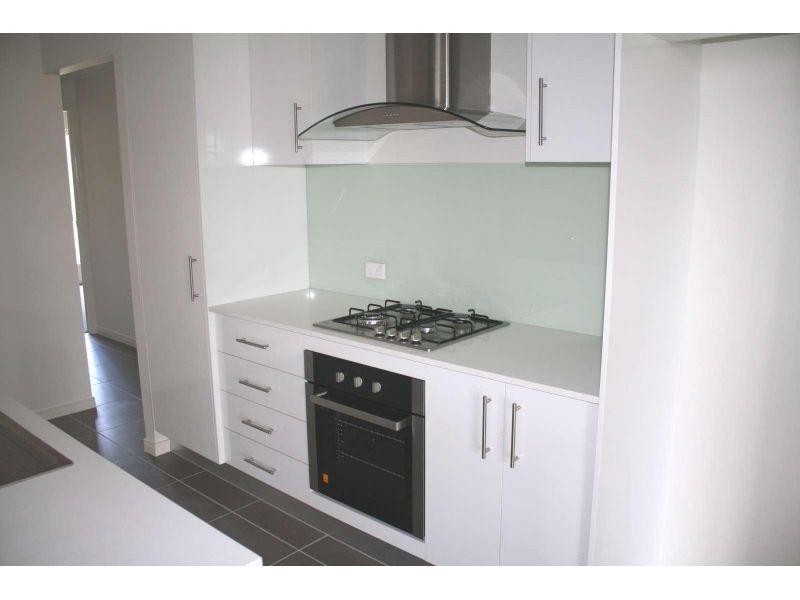 9 Shelley Street, Redbank Plains QLD 4301