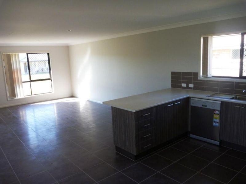 5 Blaxland Court, Laidley QLD 4341