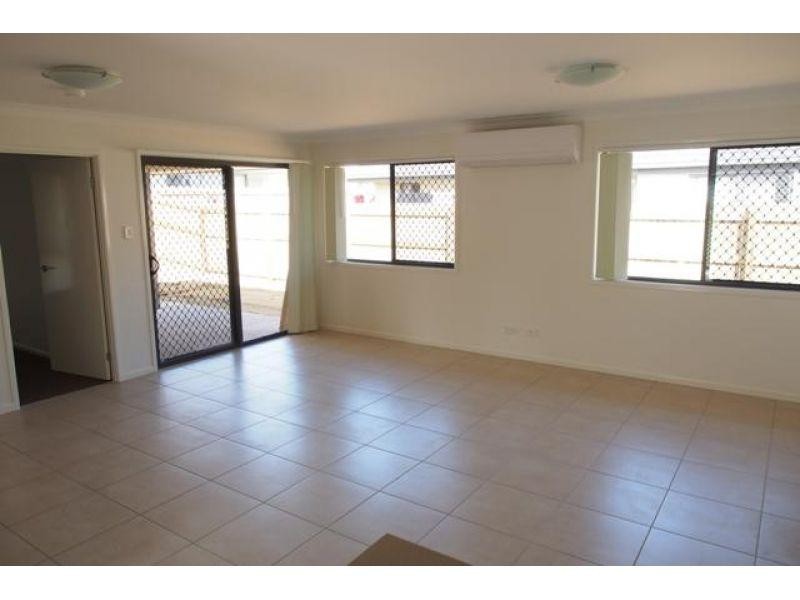 11 Elmore Circuit, Bundamba QLD 4304