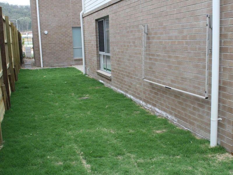 1/6 Greenhill Street, Redbank Plains QLD 4301