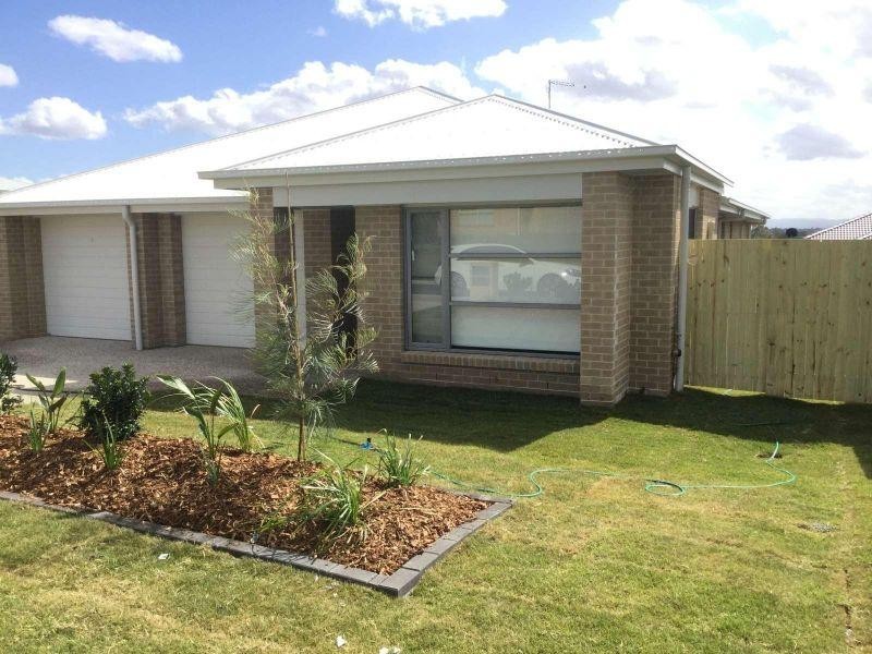 2/78 Sarah Drive, Yamanto QLD 4305