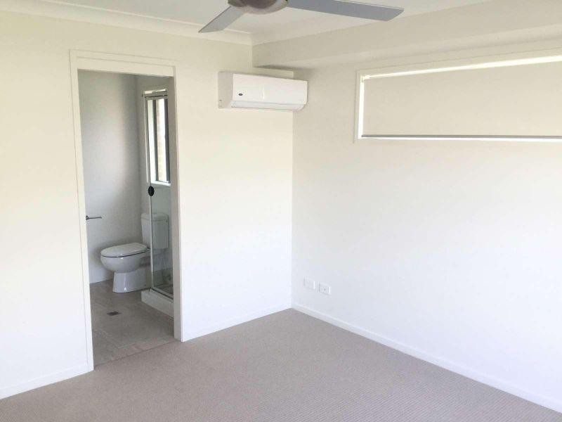 2/78 Sarah Drive, Yamanto QLD 4305