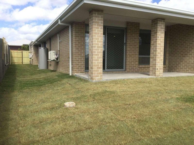 2/78 Sarah Drive, Yamanto QLD 4305