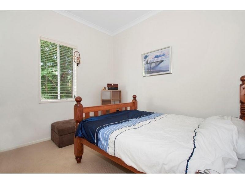 32 Greenham Street, Raceview QLD 4305