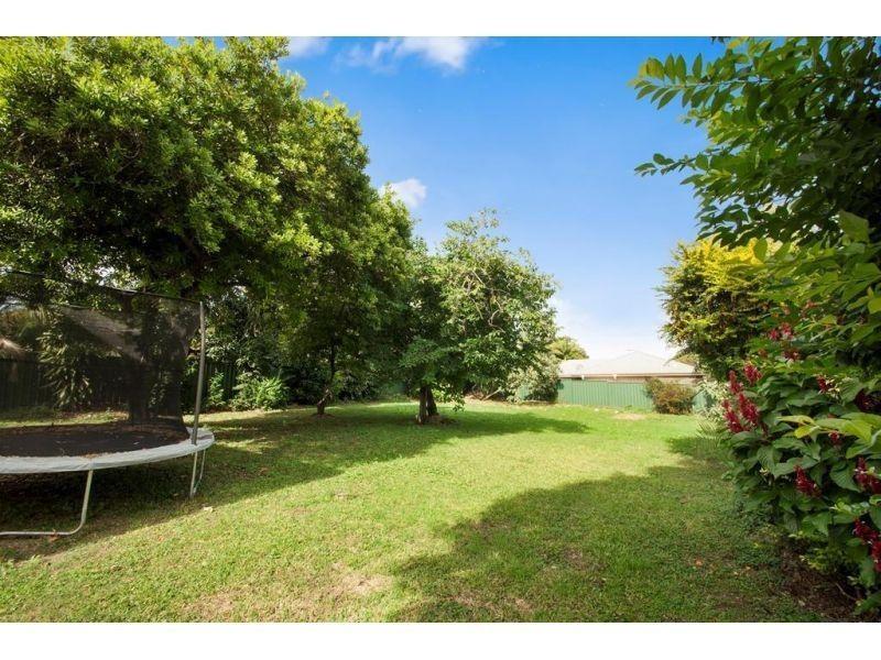 32 Greenham Street, Raceview QLD 4305