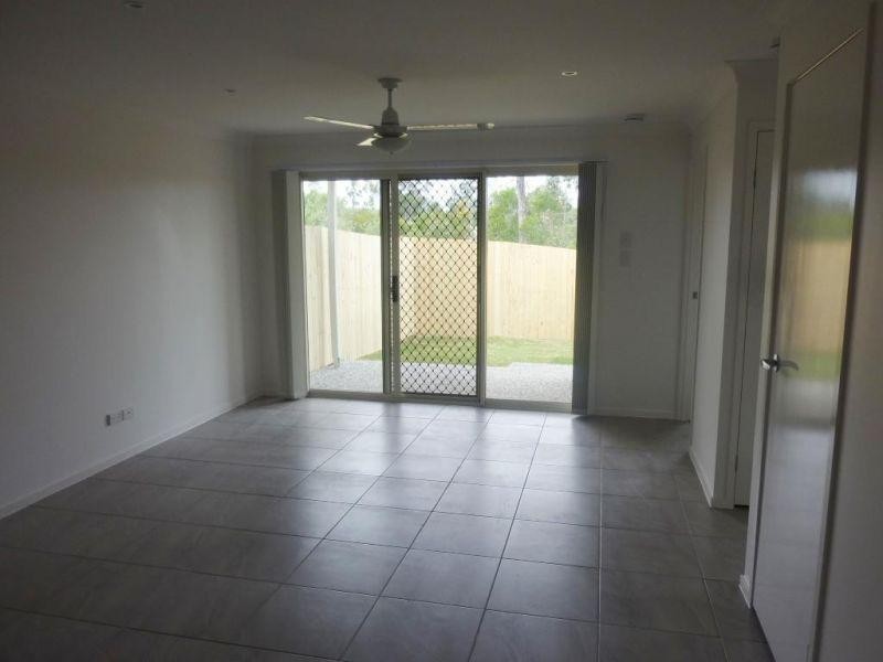 2/2 Groeschel Court (Lot 8), Goodna QLD 4300
