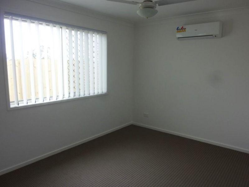 2/2 Groeschel Court (Lot 8), Goodna QLD 4300