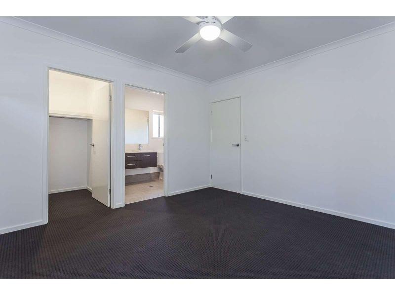 63 Portree Cresent, Heathwood QLD 4110