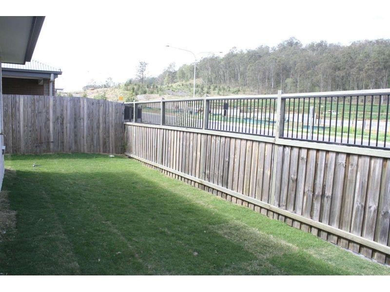 27 Cordeaux Crescent, Redbank Plains QLD 4301