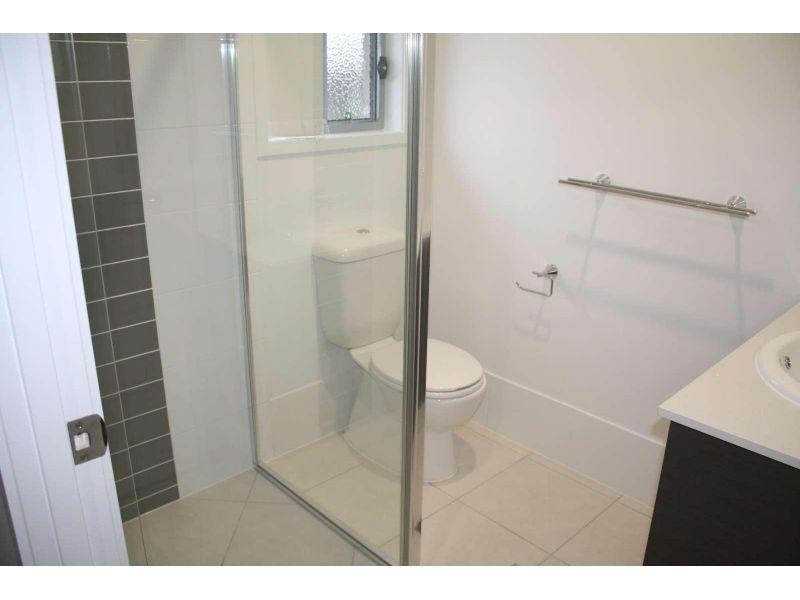 27 Cordeaux Crescent, Redbank Plains QLD 4301