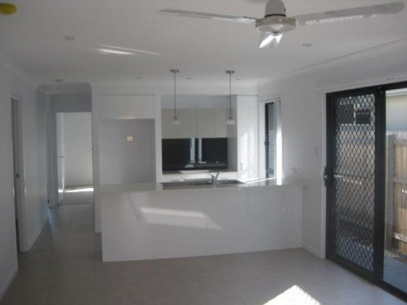 52 Sovereign Drive, Deebing Heights QLD 4306