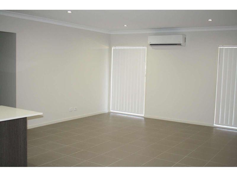 5 Radmila Court, Bellbird Park QLD 4300