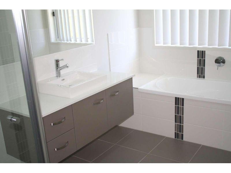 5 Radmila Court, Bellbird Park QLD 4300