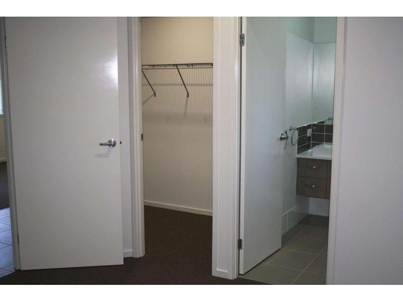 5 Radmila Court, Bellbird Park QLD 4300
