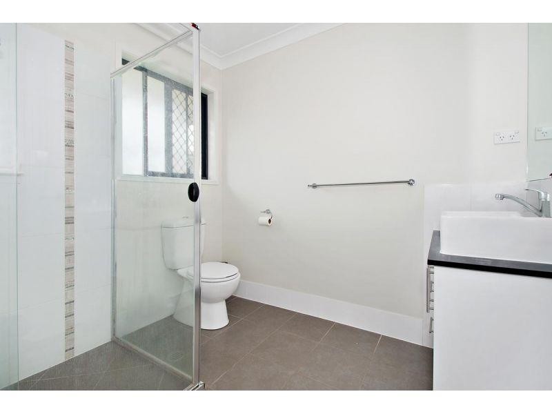 4 Kylah Court, Yamanto QLD 4305