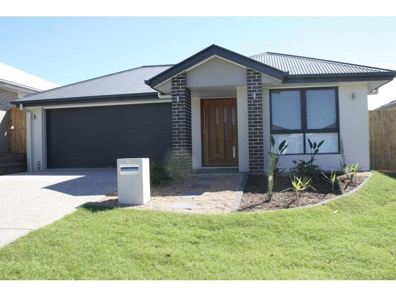 21 Butterfly Way, Ripley QLD 4306