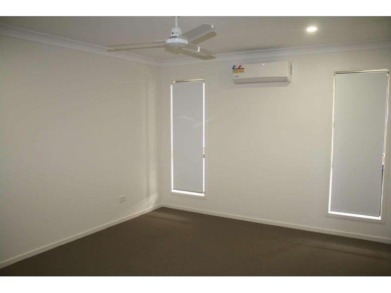 21 Butterfly Way, Ripley QLD 4306