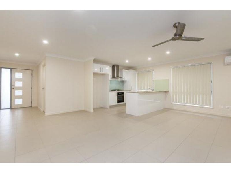 14 Silky Oak Street, Ripley QLD 4306