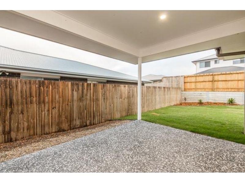 14 Silky Oak Street, Ripley QLD 4306