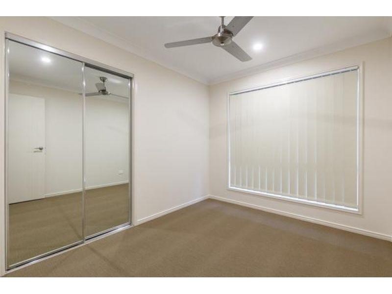 14 Silky Oak Street, Ripley QLD 4306